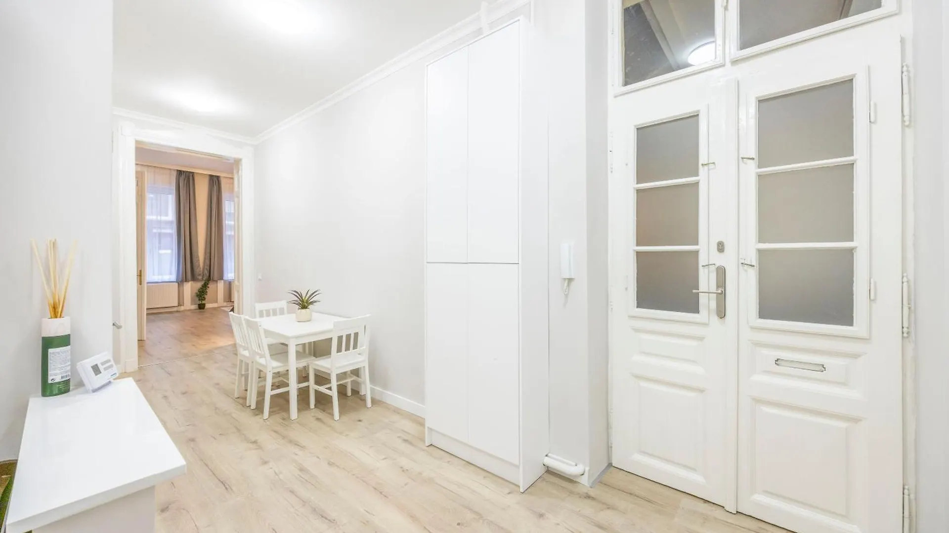 Cozy Central Leo Apartment In The Heart Of Budapest