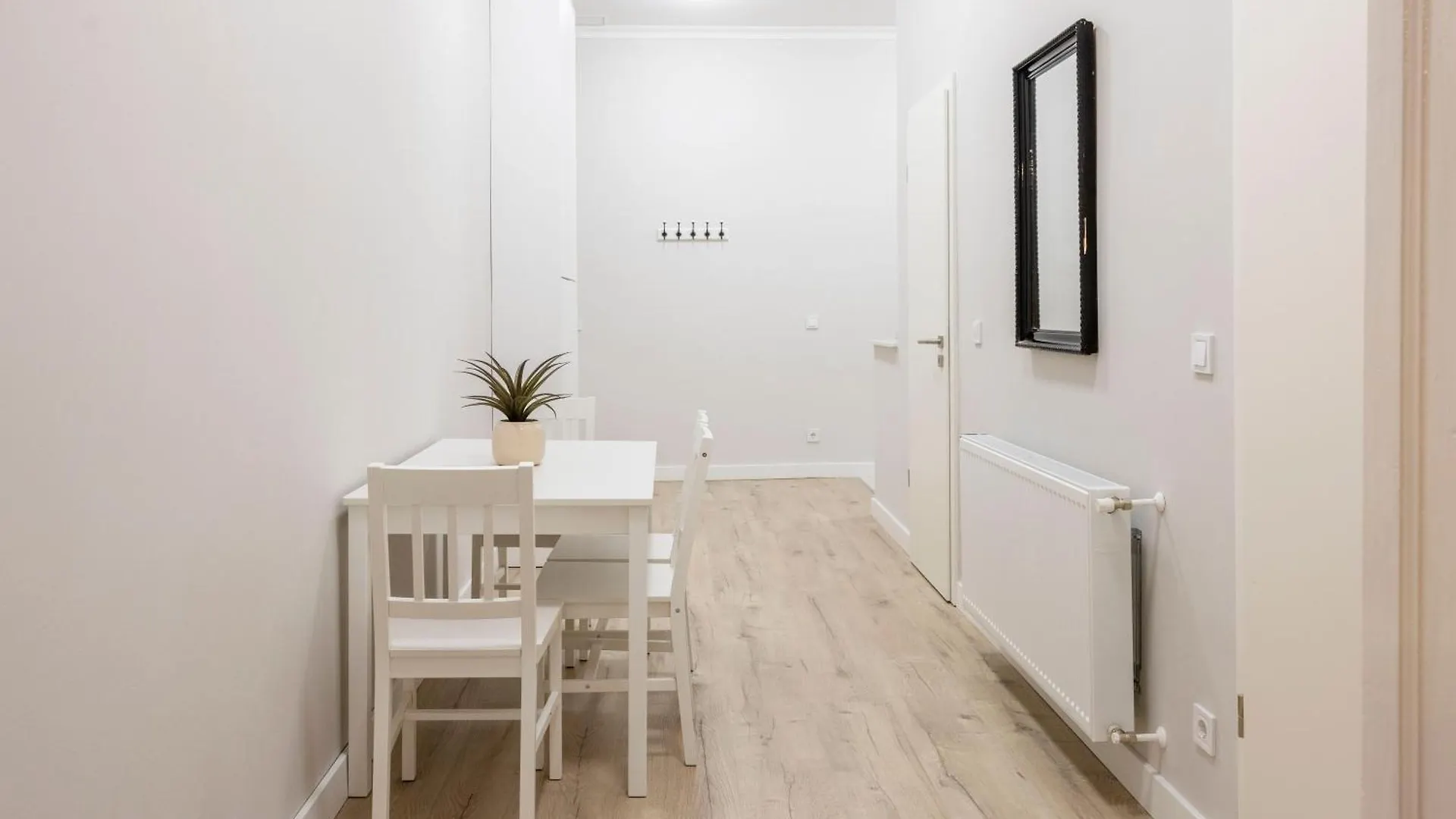 Cozy Central Leo Apartment In The Heart Of Budapest